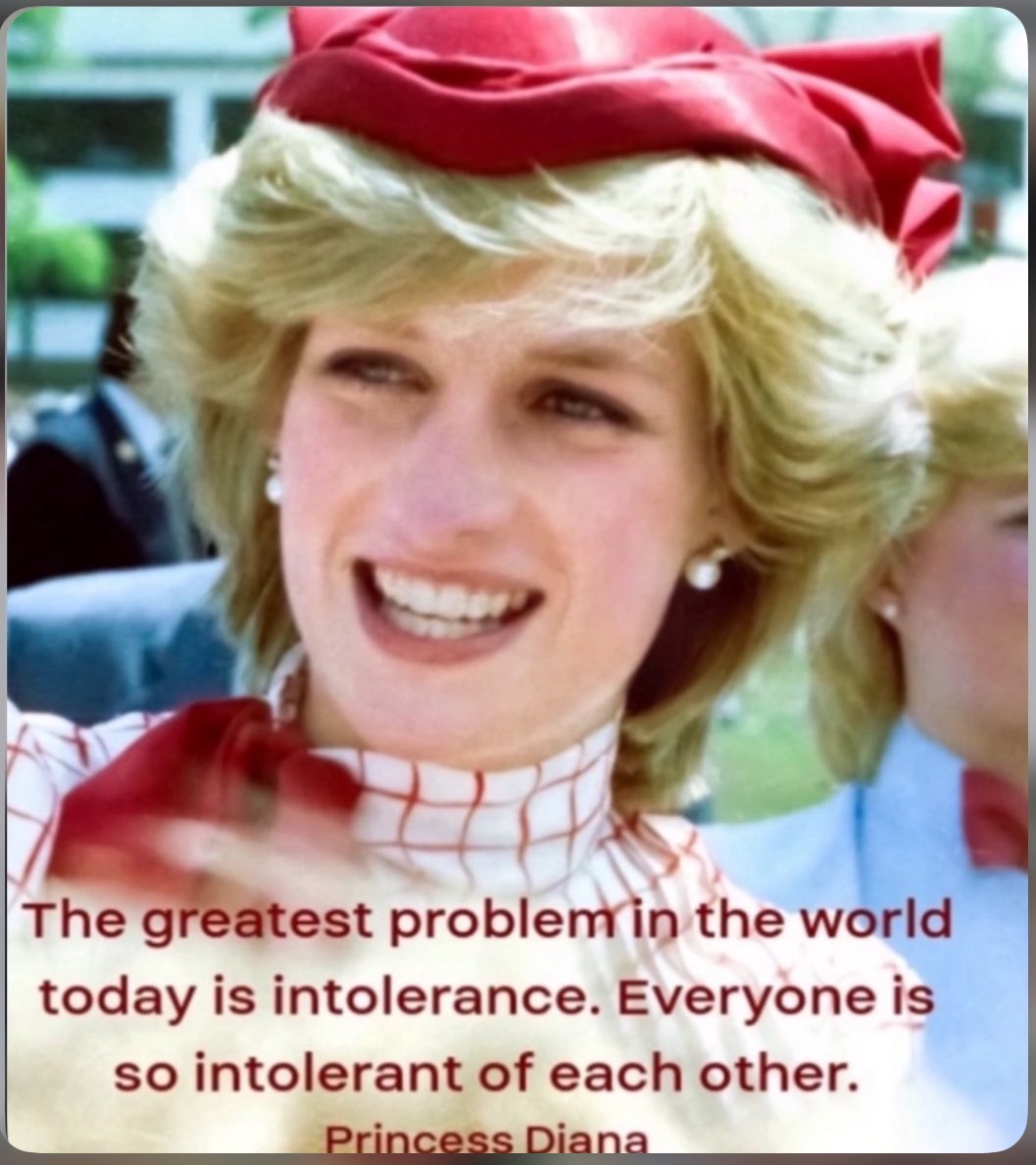 FaikeJstce's tweet photo. Totally #RESPECT that bcz it’s REAL #OLD TRUTH:). Just like to be a #REALAfrcan one shd be #Black. Guess what?
Mr @PaulGolding has referred to #White🇿🇦, but we r #OK wth that, tho #REAL🇿🇦s r #Blk. We call @elonmusk @kimheller3 @niehaus_carl Wh🇿🇦s.
You #shd SAVE🏴🇬🇧heritage:). https://t.co/7KsSvDD2Jb