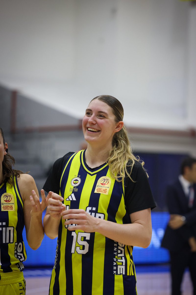 fbkadinbasket's tweet photo. Look like an angel, God bless, mashallah 🤌🧿

#PotanınKraliçeleri https://t.co/Ch4Tr6QQdO