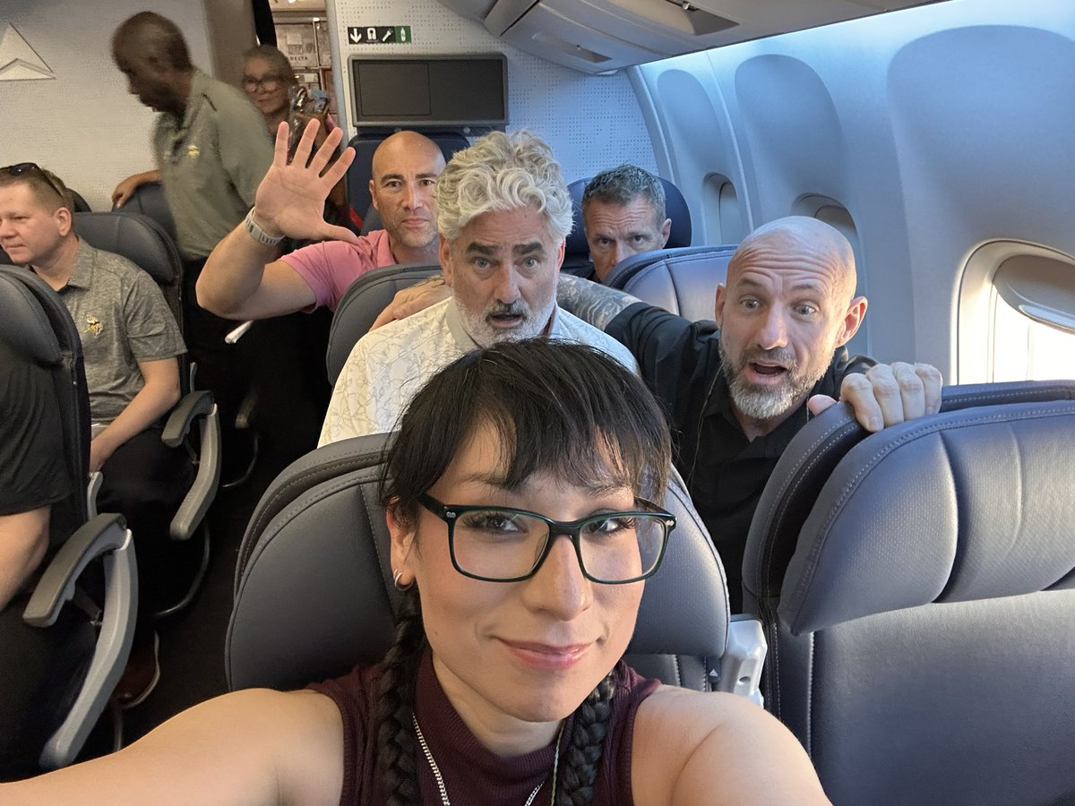Chris_Hawkey's tweet photo. On our way to The Big Easy with @MexiVrod in the @wells902 seat.   Let’s make it 5 - 0 into the Break!  @PeteBercich @PAOnTheMic @nacholeber @Vikings @KFAN1003 #skol https://t.co/eiARlChuCq
