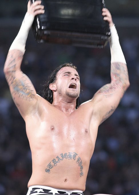 breeluvspunk's tweet photo. Punk winning the 2008 MITB ⚡️❌🎲 https://t.co/L5FEkp14pv