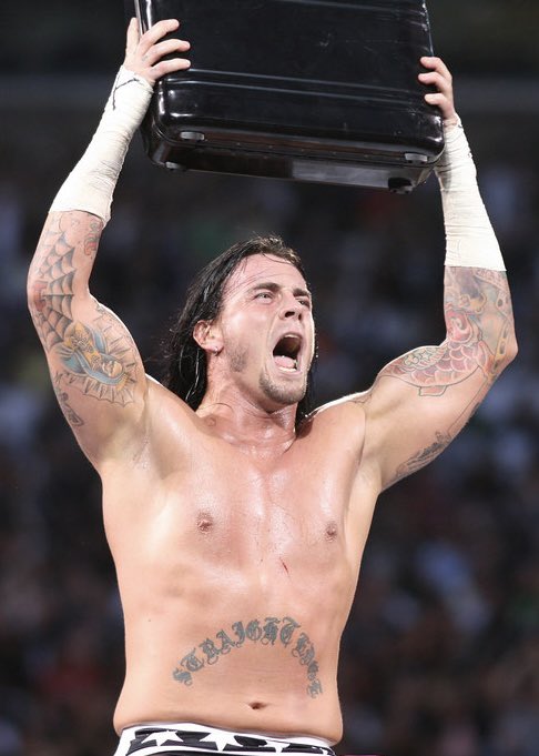 breeluvspunk's tweet photo. Punk winning the 2008 MITB ⚡️❌🎲 https://t.co/L5FEkp14pv