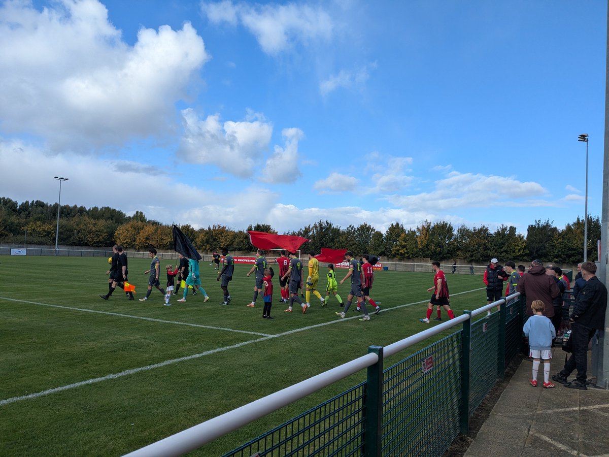 DeckchairPete's tweet photo. @thameunitedfc 2-3 @levgreenfc 
Been saying it for weeks - these boys can play and that away win has been coming. Thank you. Worked so hard for each other and the football with the ball at the feet simply scintillating. Curse? What curse? #FollowLevyAway #UptheTrees 🌳🌳🌳 https://t.co/ihevXfMssE