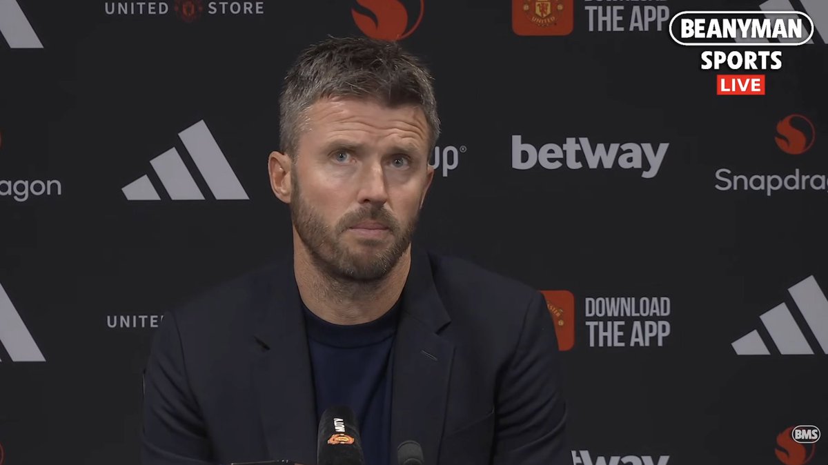 FrankEra_'s tweet photo. 🚨🎙️ - Michael Carrick on the lack of intensity:

"I don't think it was particularly that. It looks like that in the end and I understand why people say that.

"I think it can get like that quite quickly when you're not quite there and not quite at it, and credit to Tottenham." https://t.co/HFzwxKl67z
