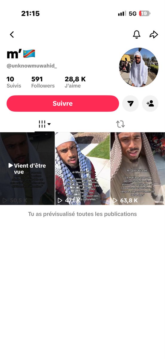 reds_LFC93's tweet photo. ce compte prendre les vidéos d’un afro américain et fais croire qu’il est congolais tout ça pour faire des tiktoks sur des hadiths qui sont pas favorables au métissage 🤣🤣🤣( le mec est malade) https://t.co/ammP27nkVq