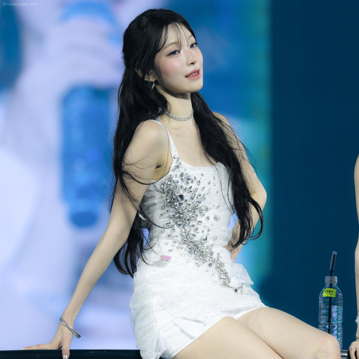 undecided_124's tweet photo. #백지헌 #BAEKJIHEON
#프로미스나인 #fromis_9    

260905 https://t.co/joZZNHMJVi