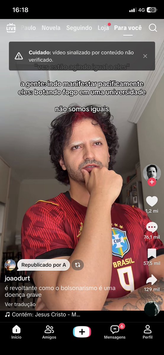 aphonsaaghata's tweet photo. o tiktok ta com os cara https://t.co/hhiVTogGvF