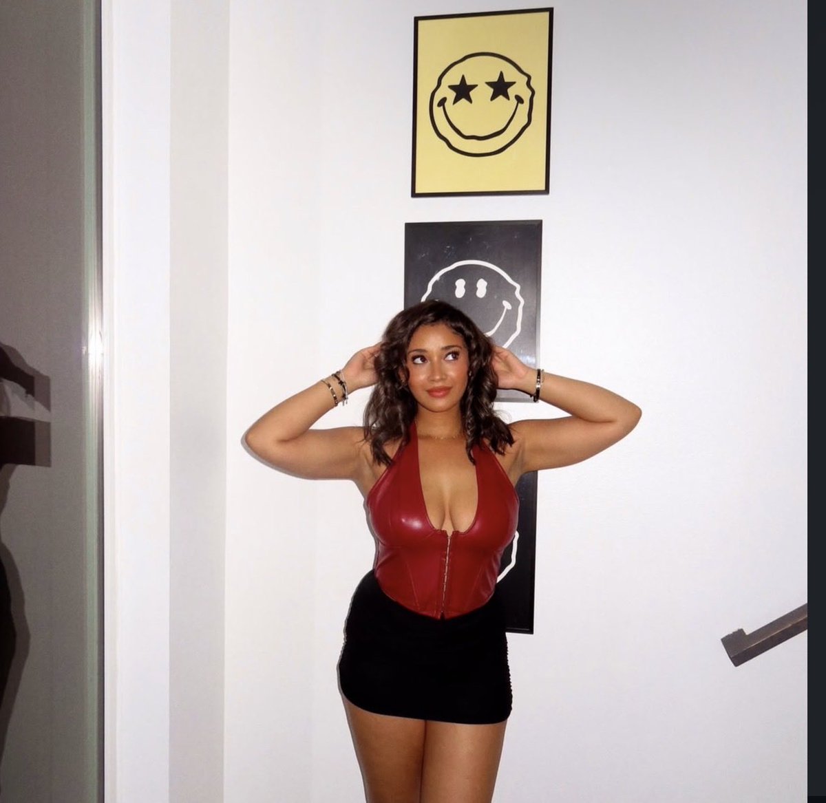 iluvvu18's tweet photo. Want to #tribute my #thick #curlyhair #lightskin #irl then dm me for more pictures or send in your tributes
#ass #tits #cuck #cuckold #irlsluts #bops #bop #irls #cum #cumtribute #cocktribute curly hair https://t.co/KgcqQLfisA