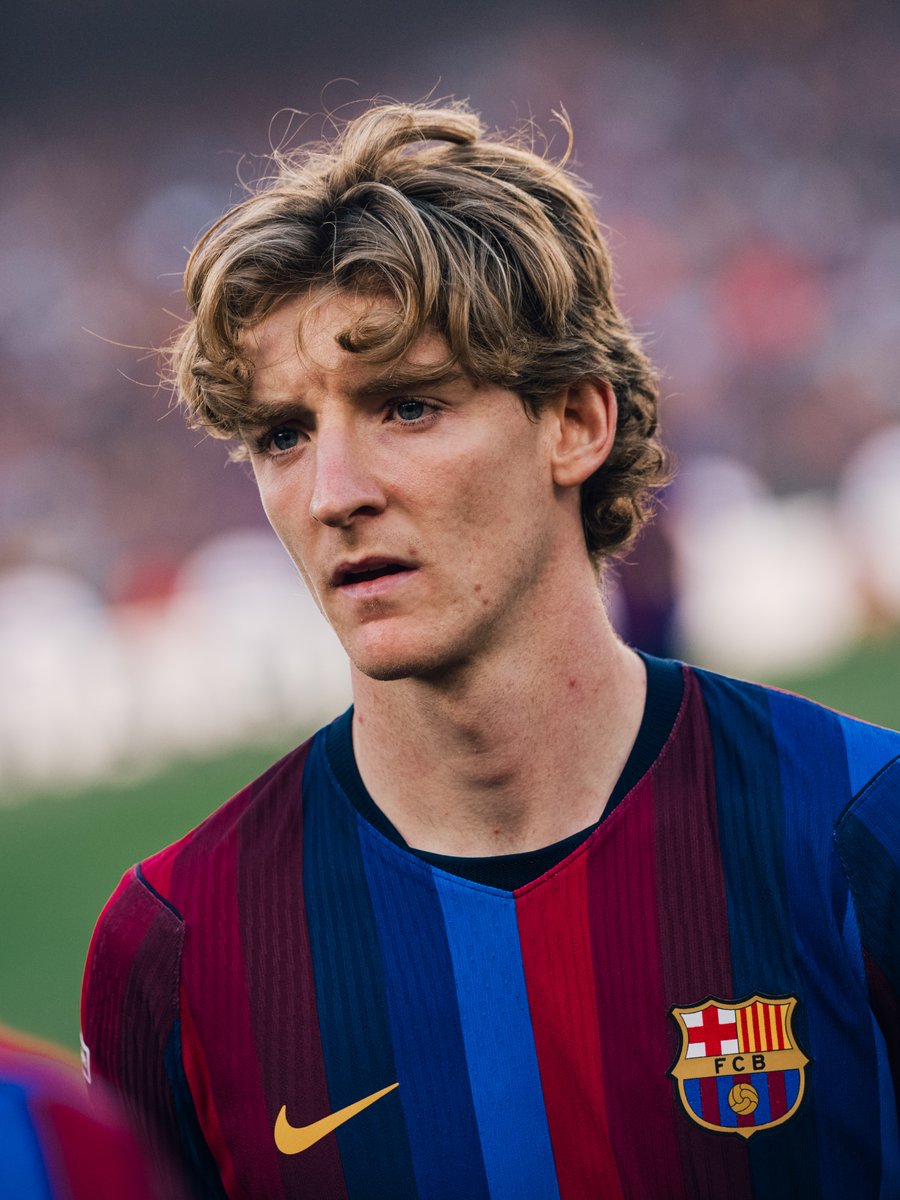 FCBarcelona_es's tweet photo. El primer gol con esta camiseta nunca se olvida. https://t.co/gwj8gvyLJb