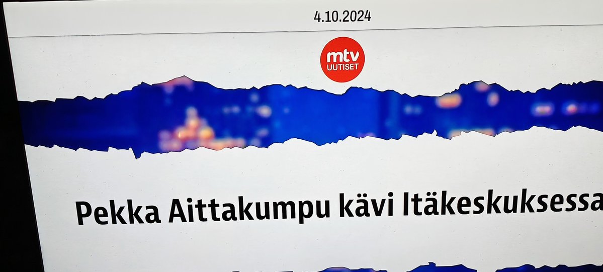 matsanders99's tweet photo. #kovanviikonilta @Yleisradio
Taas @persut saavat pataansa 🤣 #puhos https://t.co/jwwUG0hpOZ