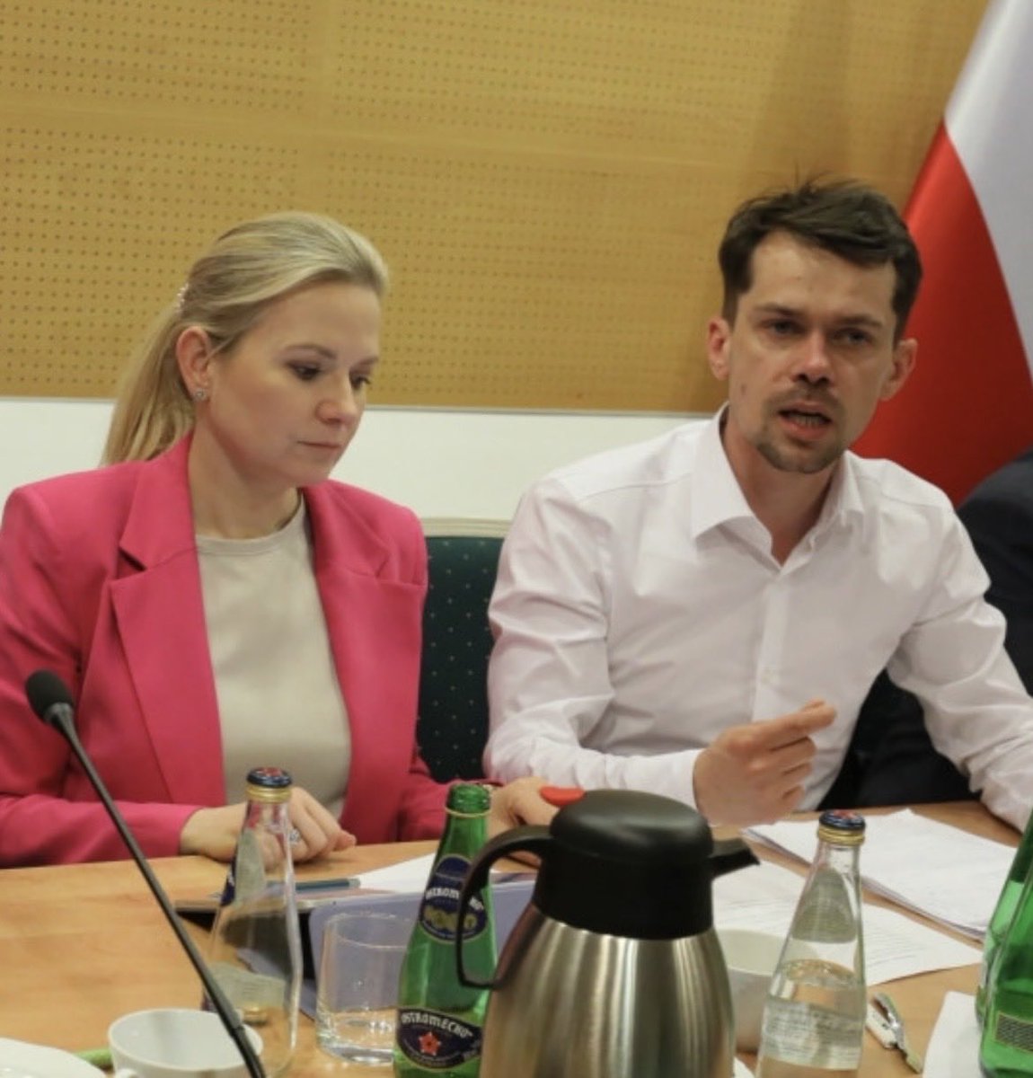 obserwujesobie's tweet photo. Michał i Monika. 
Piątkowska Monika. https://t.co/ajZnNuaclc
