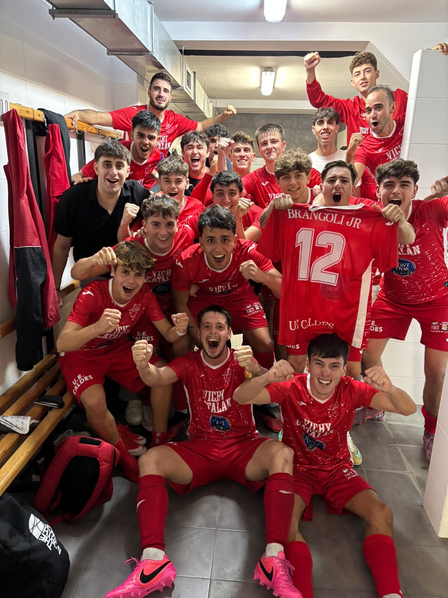 jowyy20's tweet photo. som-hi nanus 🔴⚪ https://t.co/gEg2Ib7Mmt