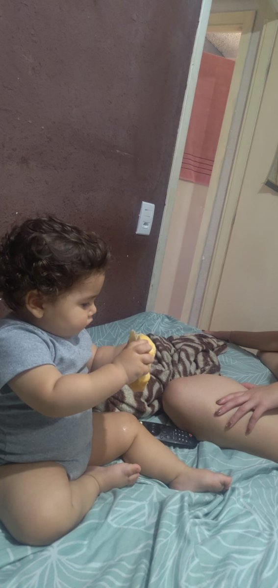 eduardoopatoc's tweet photo. Como eu posso tá com Saudade de um bebê que eu conheci ontem, https://t.co/48zVgv1Tbi