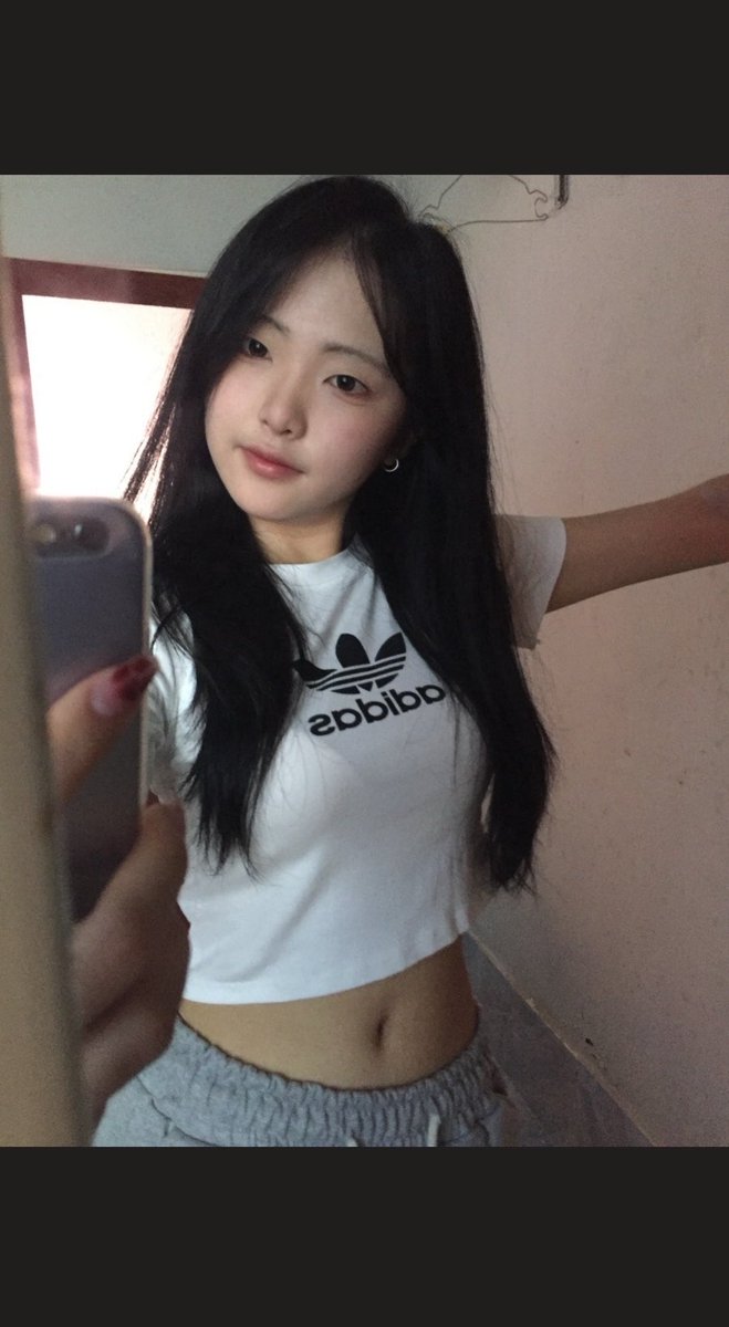 Sleppyel7's tweet photo. #지인능욕 #지인박제 #능욕 #박제
08황수지 https://t.co/Z5I7QMXCmY