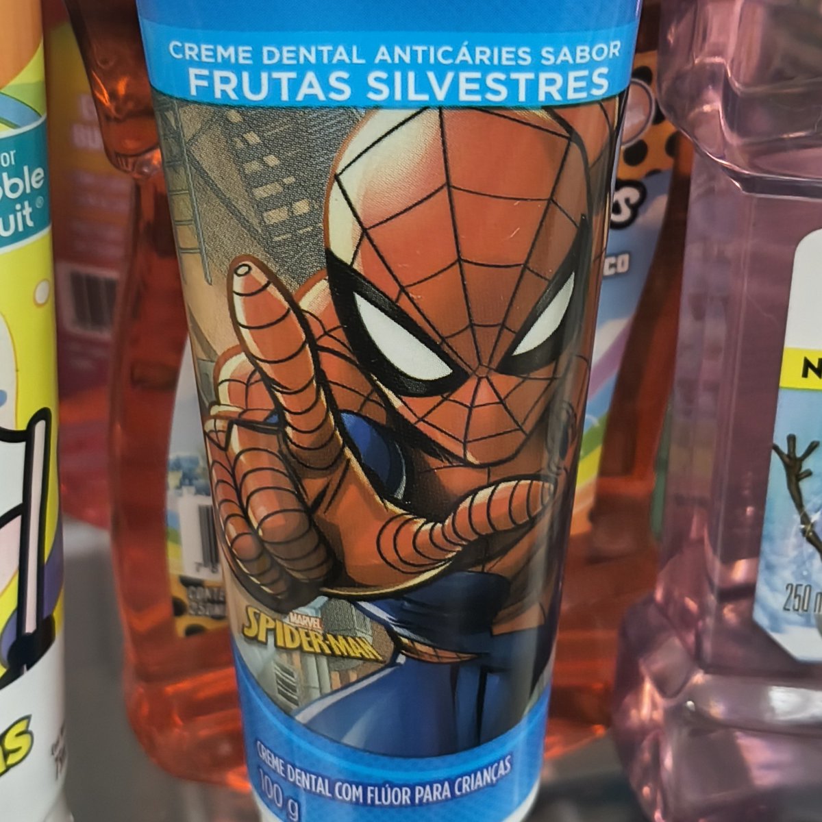 limmbo2001's tweet photo. o homem-aranha vai votar 13 no 2º turno e vocês? ⭐ https://t.co/U45tYelXW7