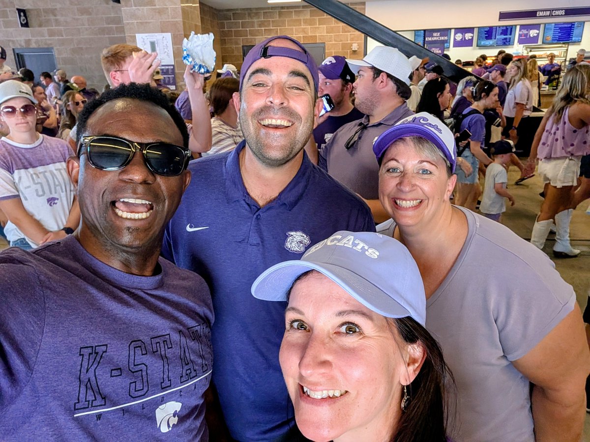 IamJubba's tweet photo. Hung out in #Manhattan #Kansas today for a little #KState #football. Shout out to the #EdCats for partnering with #CUA for the #tailgate. Had a good time 👌🏾 https://t.co/DYxZqOHQU1