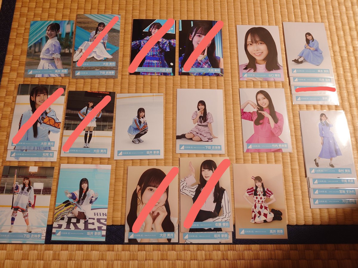 aytk_rui's tweet photo. 【交換・譲渡】日向坂46 生写真 ローソンくじ2026 トレ

求：ジャーマン制服  
　　鶴崎　座り・チュウ
　　その他過去の鶴崎
譲：画像1〜3

交換は異種交換可能、相談により差額なし
譲渡は定価（+送料）
郵送優先、都内手渡し可能
お気軽にお声がけください https://t.co/aw5Xi2f7Rh