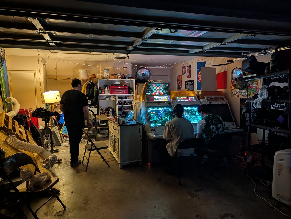 Waxx_TX's tweet photo. Garage gaming and BBQing for @Ichiro_dfw B-day ! Happy birthday kid! Thank you for all that you do! https://t.co/WVU7Suwbm0