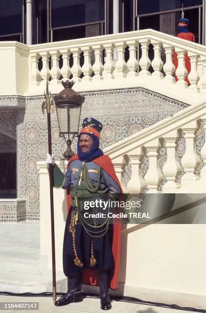 alpharomeous123's tweet photo. @hamid1259 الزي قديم جدا انتم لا تعرفون المغرب https://t.co/gILemRG09l