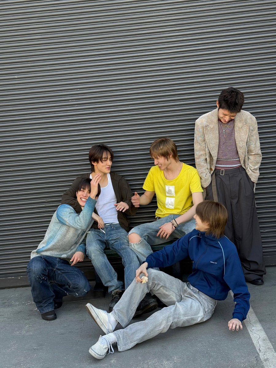 ahnkemnho's tweet photo. LA photo dump with all my bros. too much fun, too many memories, and never a dull moment when we’re all together. https://t.co/KRqVRXp1qV