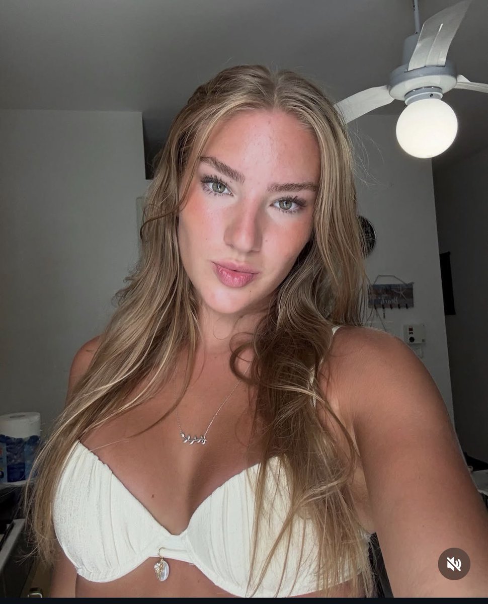 Johnsqvcp's tweet photo. Cuck wants Elsa 19 to be exposed and made into a web slut. Save and share her

DMs open to submissions https://t.co/eQMD9eLqLc