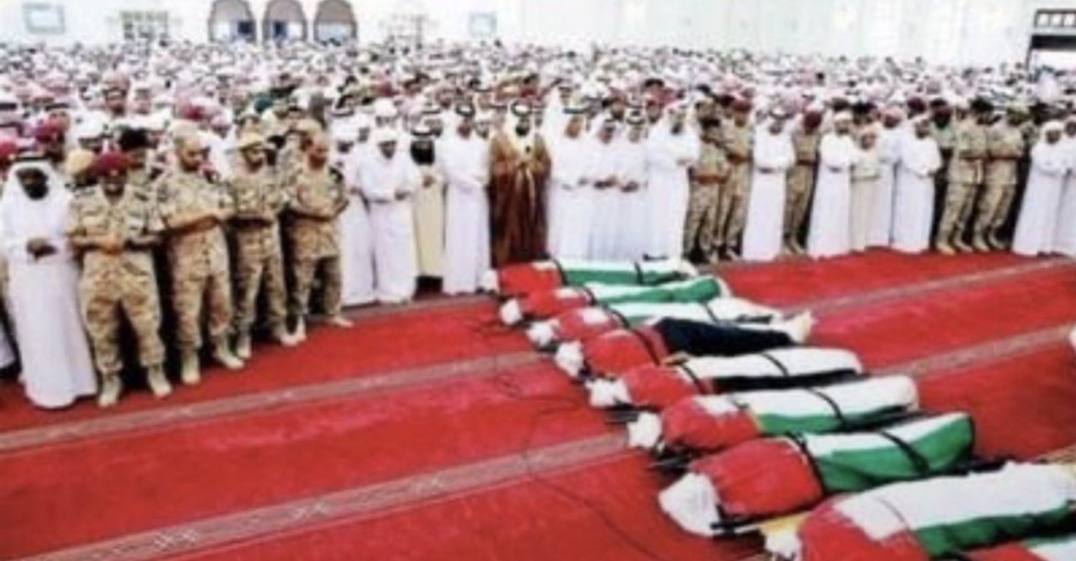 ABM22099's tweet photo. @bn_dfna خنور خضعوا تحت جزمه الحوثي

الغريبه ان قواادين ابيستن باعوا دم عيالهم للي قتلهم

لعن الله من انتم قوادينه
حتى دم عيالكم بعتوه بشبشب حمام
... https://t.co/taalSMXFMs