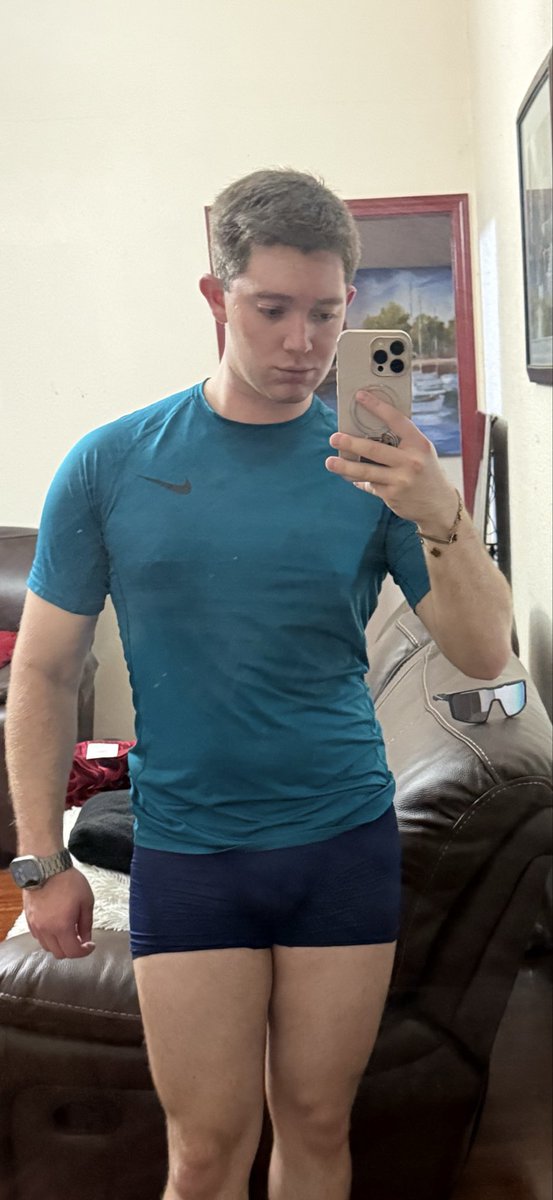 VAdrian2024's tweet photo. #model #gym #gay https://t.co/pYqRr01RxE