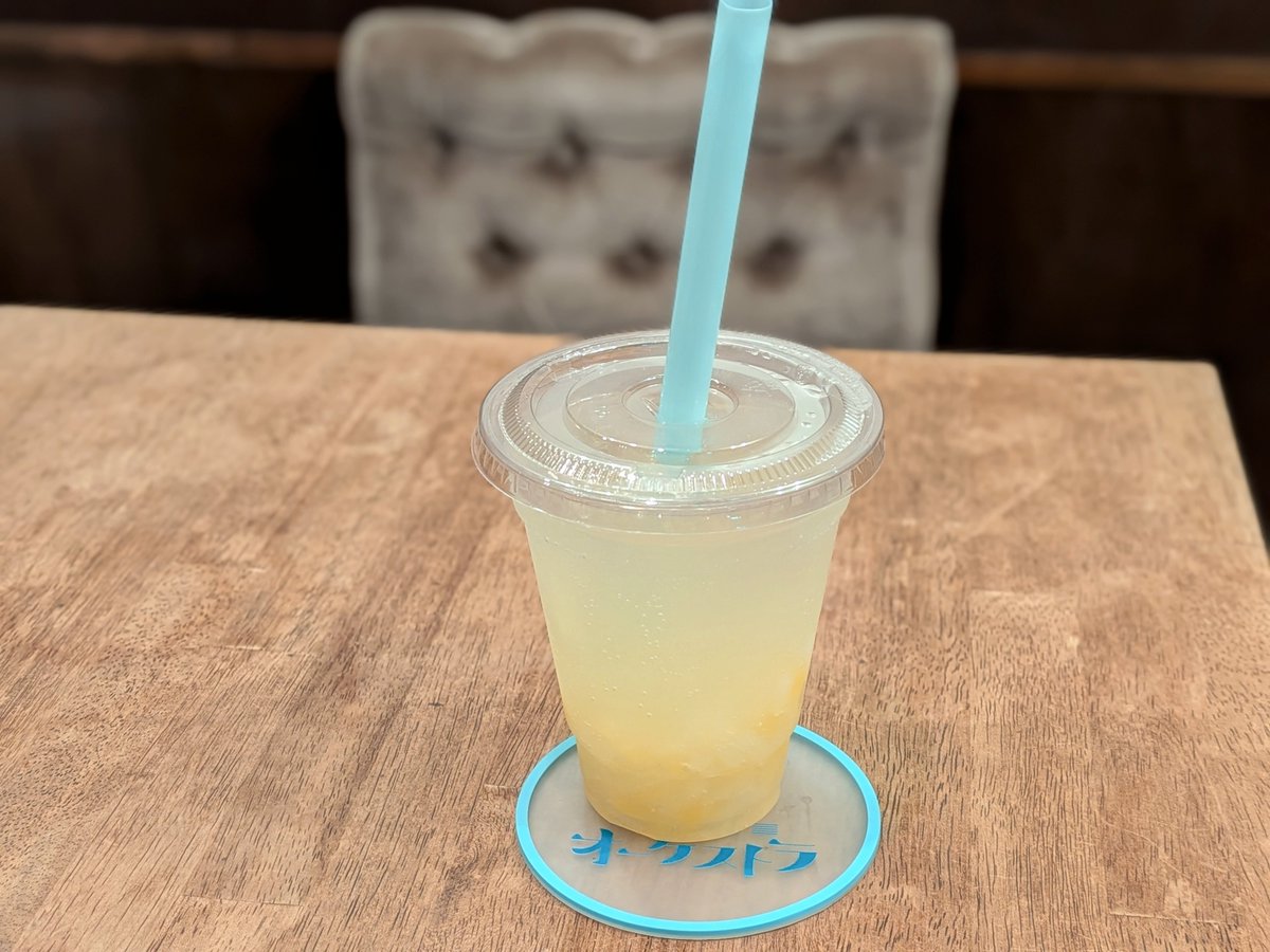 CafeBarOrch's tweet photo. 本日は烏山区民センター広場にてライブペイントフェスタに出店してます！

淡路島サンド
���インナタデココソーダ

淡路島玉ねぎ

販売してます！
　
#ライブペイントフェスタ
#千歳烏山
#烏山区民センター広場
#淡路島玉ねぎ https://t.co/G9JgjZFkG3