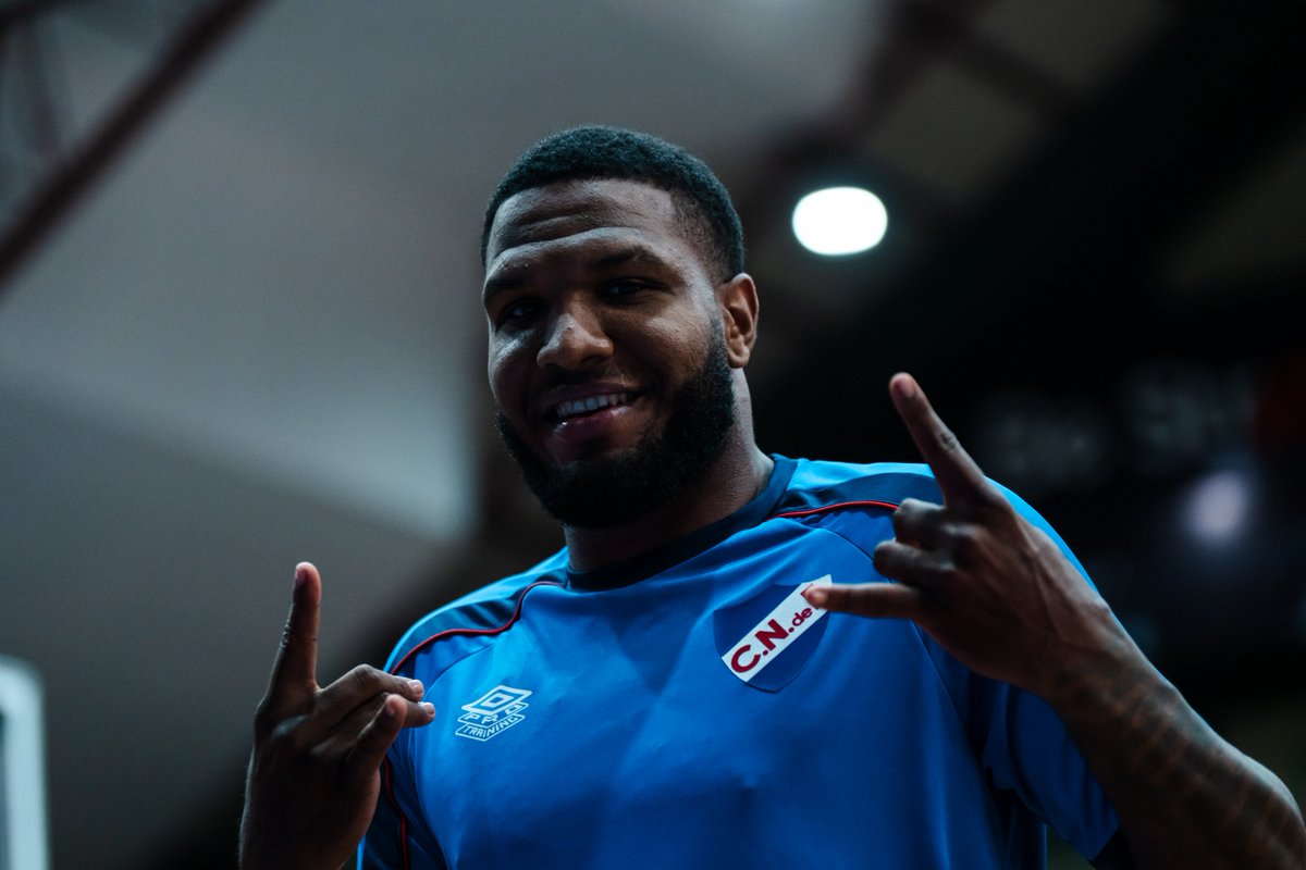 CNdeFbasketball's tweet photo. Luismal sabía cosas😏 https://t.co/3sV1ujI3qm