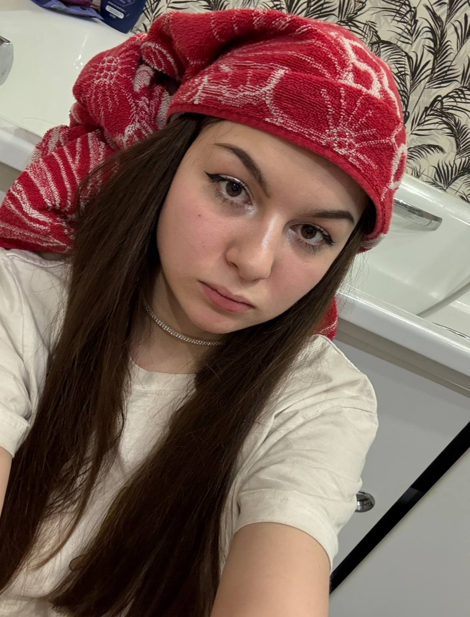 emonyashka_'s tweet photo. Am I unbanned? https://t.co/dp4YQIY5Vs