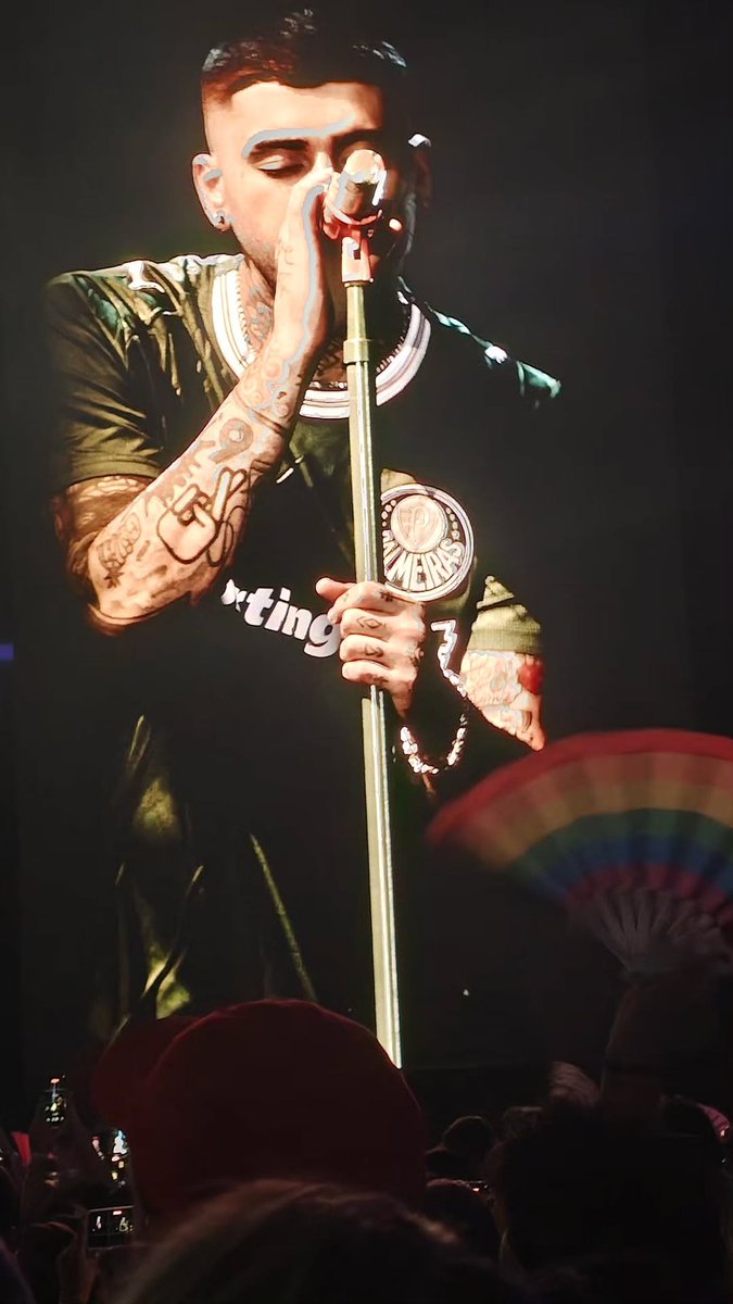 OT5DTour's tweet photo. God he's so handsome!

via jnflesch

#KONNAKOLTour
#KONNAKOLBrasil 
#KONNAKOLSãoPaulo

10/10/2026 https://t.co/ouLhrdhA7p