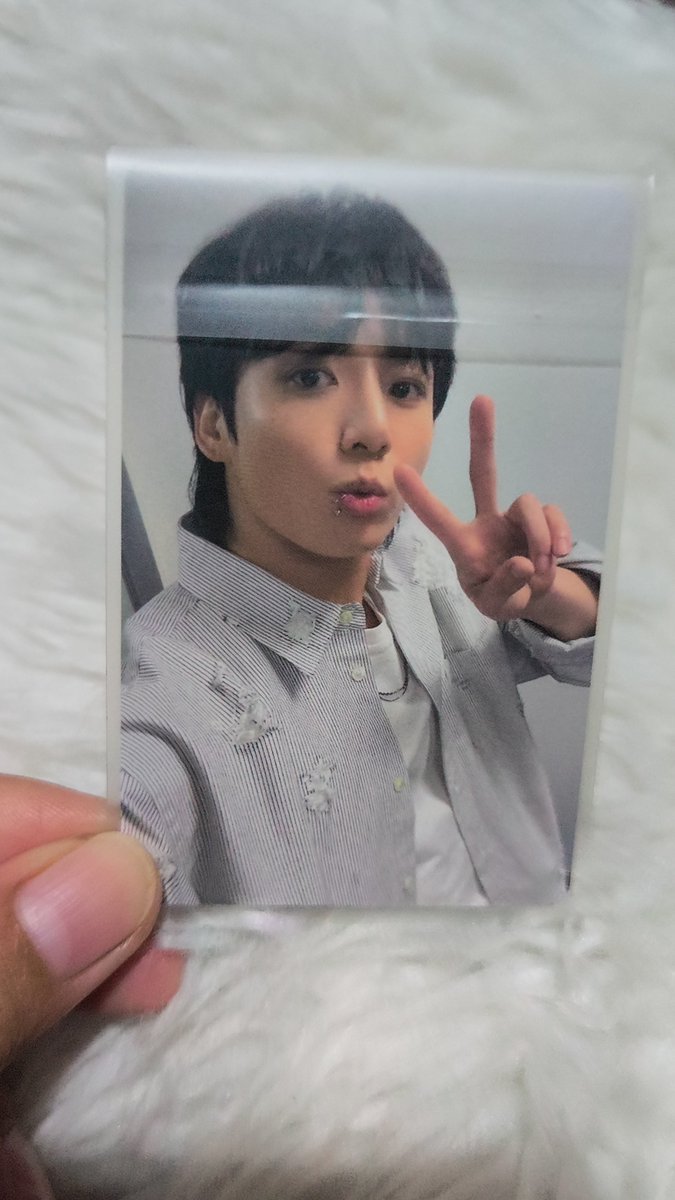 razel_lovestk's tweet photo. wts lfb 

SEALED 

BTS Golden JPFC LD Jungkook PC

1,600 payo + sf

‼️ bought this for 1,900‼️
Location: Mindanao https://t.co/HtJRp8CjmQ