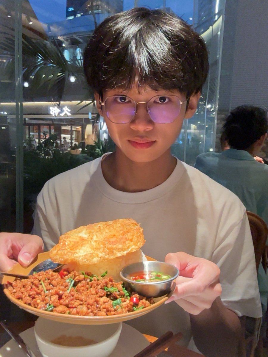 Kouhya_Cold tweet picture