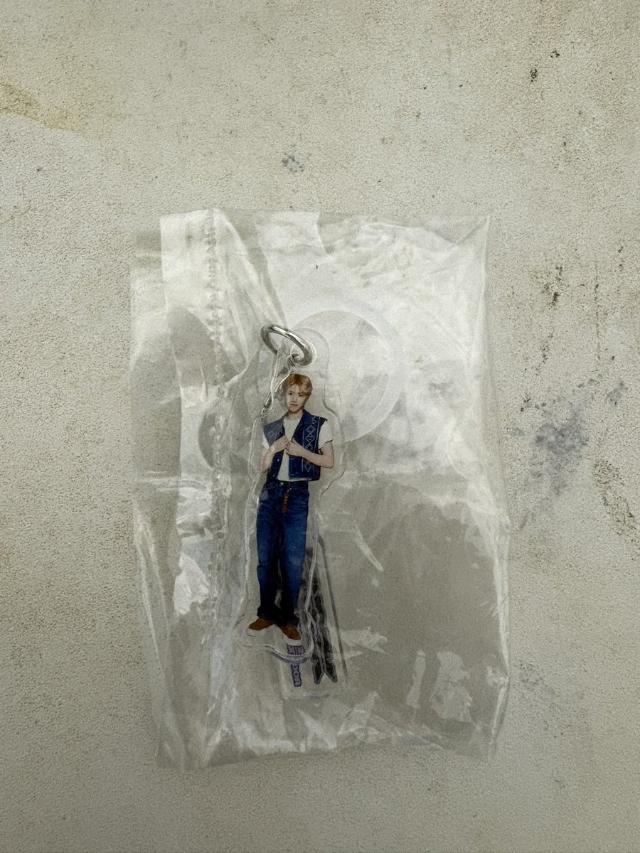 bnd_tswn's tweet photo. BOYNEXTDOOR ボネクド ヘアピン ガチャ カプセルトイ 交換

譲 リウ 目印チャーム 

求 同種 テサン

本日開演前or郵送交換希望です！
お気軽にお声掛けください🙇🏻‍♀️ https://t.co/uTcVafPGE1