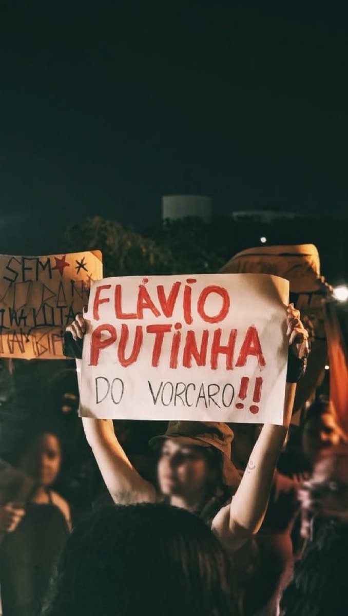 Matencx's tweet photo. @rhillarkkkj Nós em uma terça qualquer https://t.co/gcOXi9LPYm