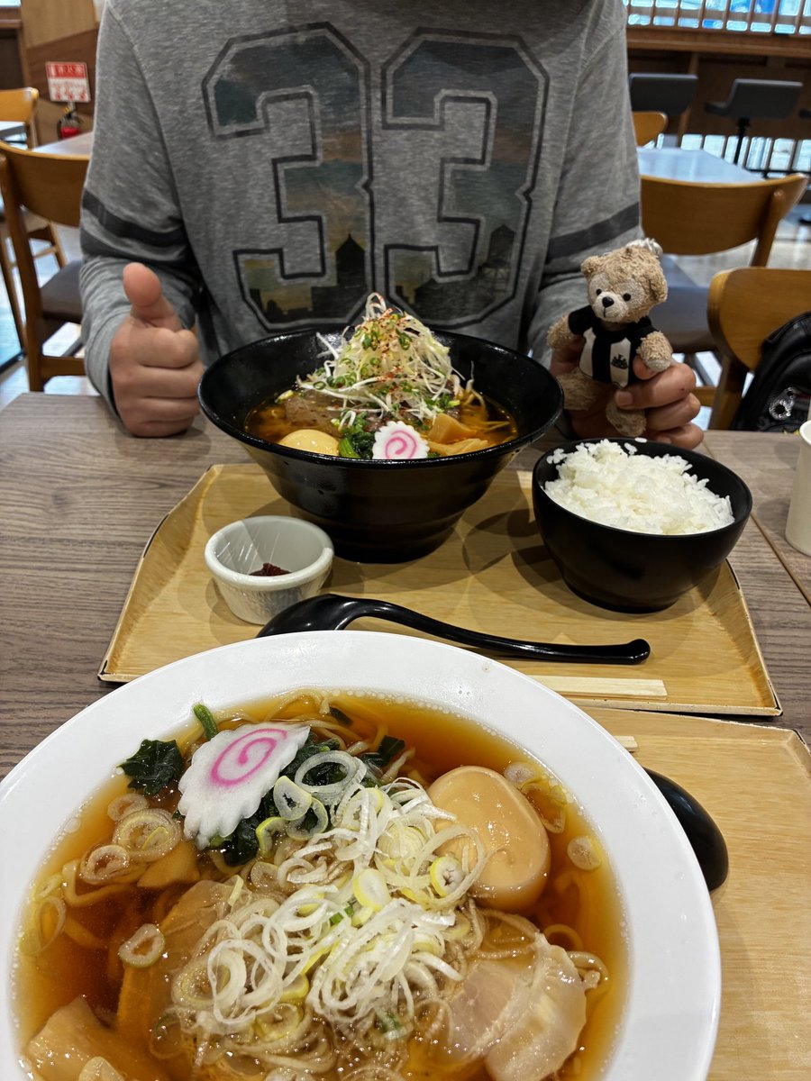 tomonocchilight's tweet photo. 仙台観光大満喫して
運転辛くて高速パーキングで寝てた。
仙台味噌牛タンラーメン
喜多方ラーメン
#ニューカッスルサポラーメン部 https://t.co/rZpl1lzmMP