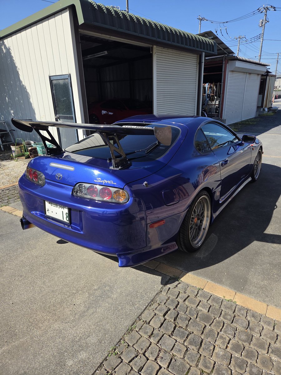 5570Hiroyuki's tweet photo. 本日80が嫁に出ます🥲
16年間ありがとう🎶
お付き合い頂いた80乗りの皆さんありがとうございました！
本日をもって80を降ります😣
愛車変わっても変わらぬお付き合いを宜しくお願いします🙏
#80スープラ #降ります https://t.co/yj4Z3Li6zS