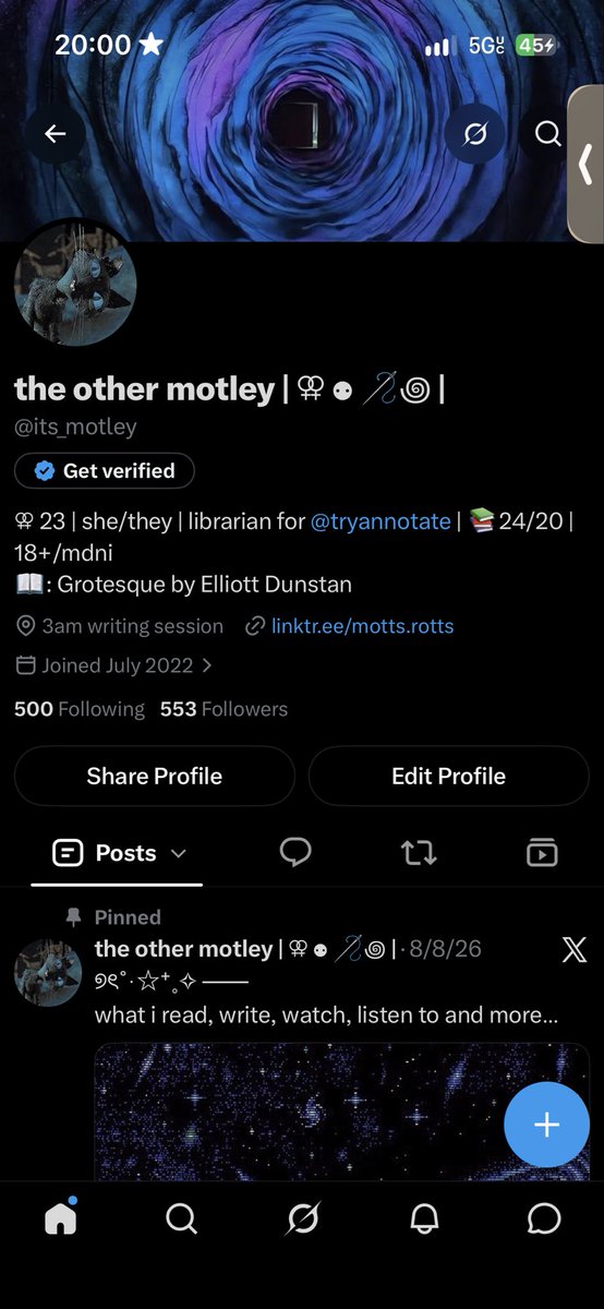 its_motley's tweet photo. profile / lockscreen / last song played / pinterest https://t.co/BFAkX5aNog