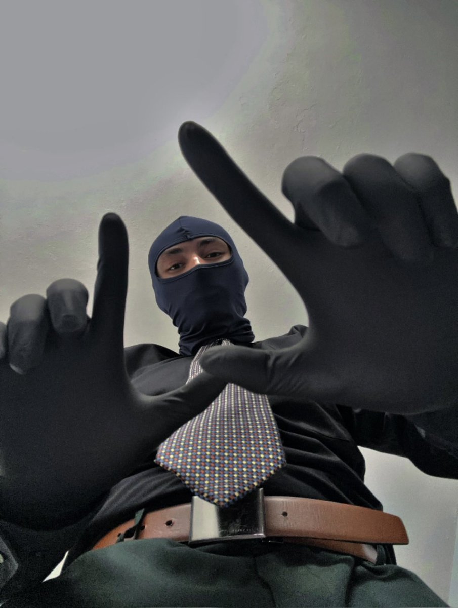 MidnightNinja09's tweet photo. Follow the IG - https://t.co/k9ogRyKP9D
#asmr #latinomale #malefeet #latexgloves #ballgag #handgag #leathergloves #sheersocksmen #mensheersocks #maskedmen #boundandgagged #gaggedmen #mentiedup https://t.co/pQ80k6w4Q5