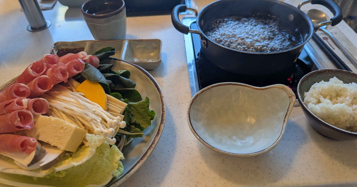 rdap_reina's tweet photo. フォロワーの皆さん、昨日の夕ご飯は何を食べましたか??私は昨日、韓国でしゃぶしゃぶを食べてきました https://t.co/3v4xw6PPyb