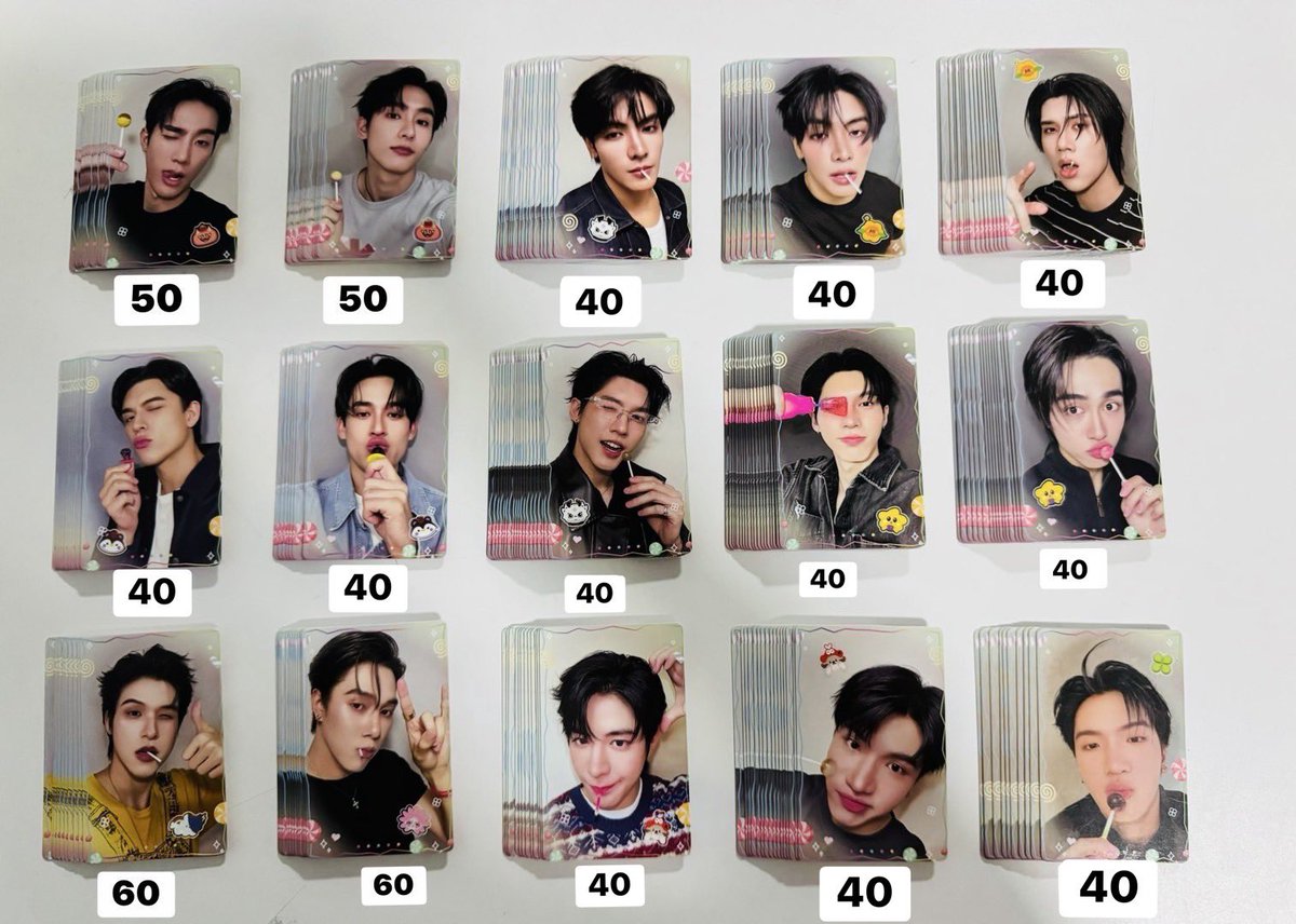 ViewNW's tweet photo. ไครยังไม่มีใบไหนdm ได้เลย 
พร้อมส่งทุกใบ🚚🚚
ราคาตามรูป 

F2F 
ส่ง ปณ .40
#ตลาดนัดgmm
#GMMTVFANIVAL2026HappyFamily https://t.co/gIc7oVBfdp