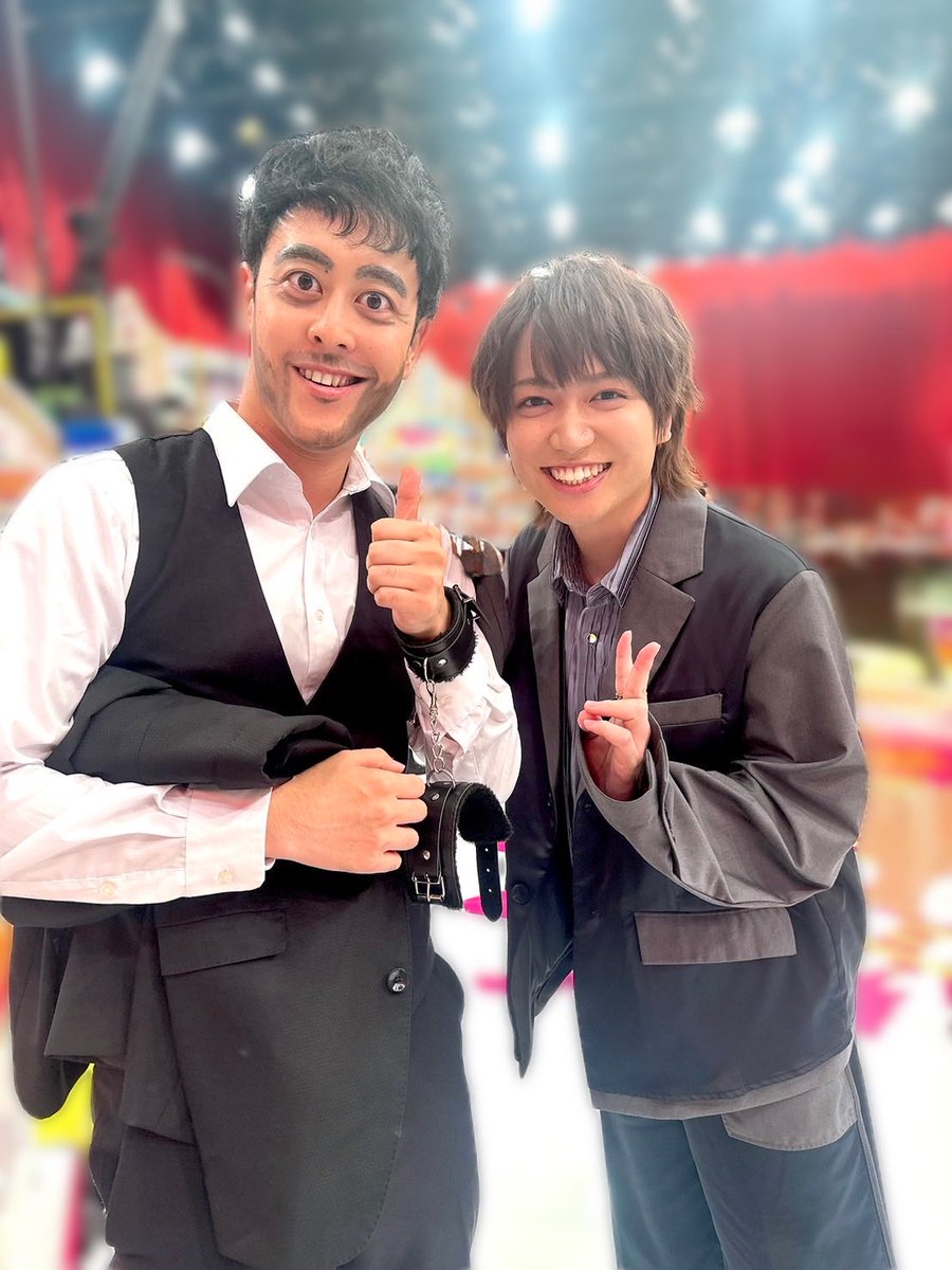 Shoya_Chiba's tweet photo. なんと野崎守さん(？)こと阿部寛さん(？)と📸
大好きでいつもネタや動画拝見してます！！
アオのハコなど観てくださっているなんて、本当ーーに嬉しかったです！

#オールスター感謝祭2026秋 https://t.co/8zA8J8jy1P