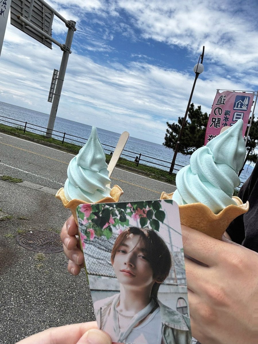 mctaylor25's tweet photo. マジでティモぬい可愛すぎて無礼なことして普通に指へし折られたいまである https://t.co/lgZkiUtw1u