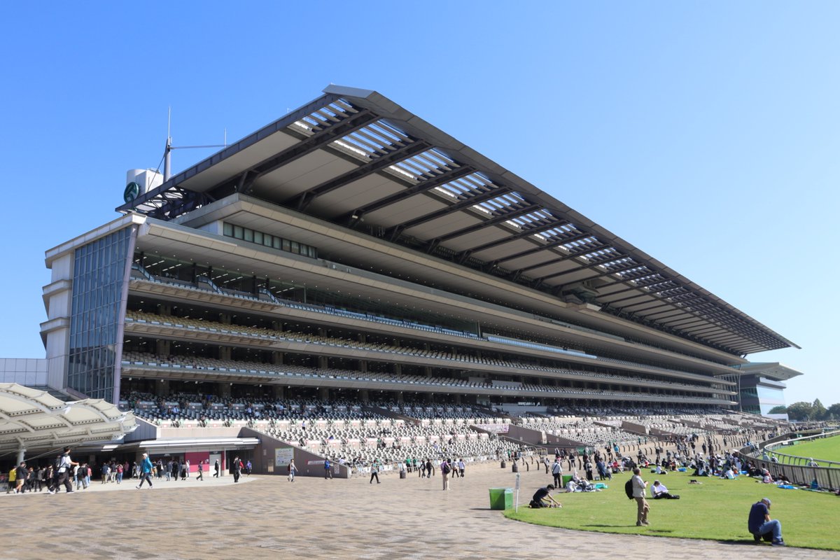 zAsso0428's tweet photo. 30年ぶりくらいに府中競馬場に来てます🐎 https://t.co/cfgmKxxZbl