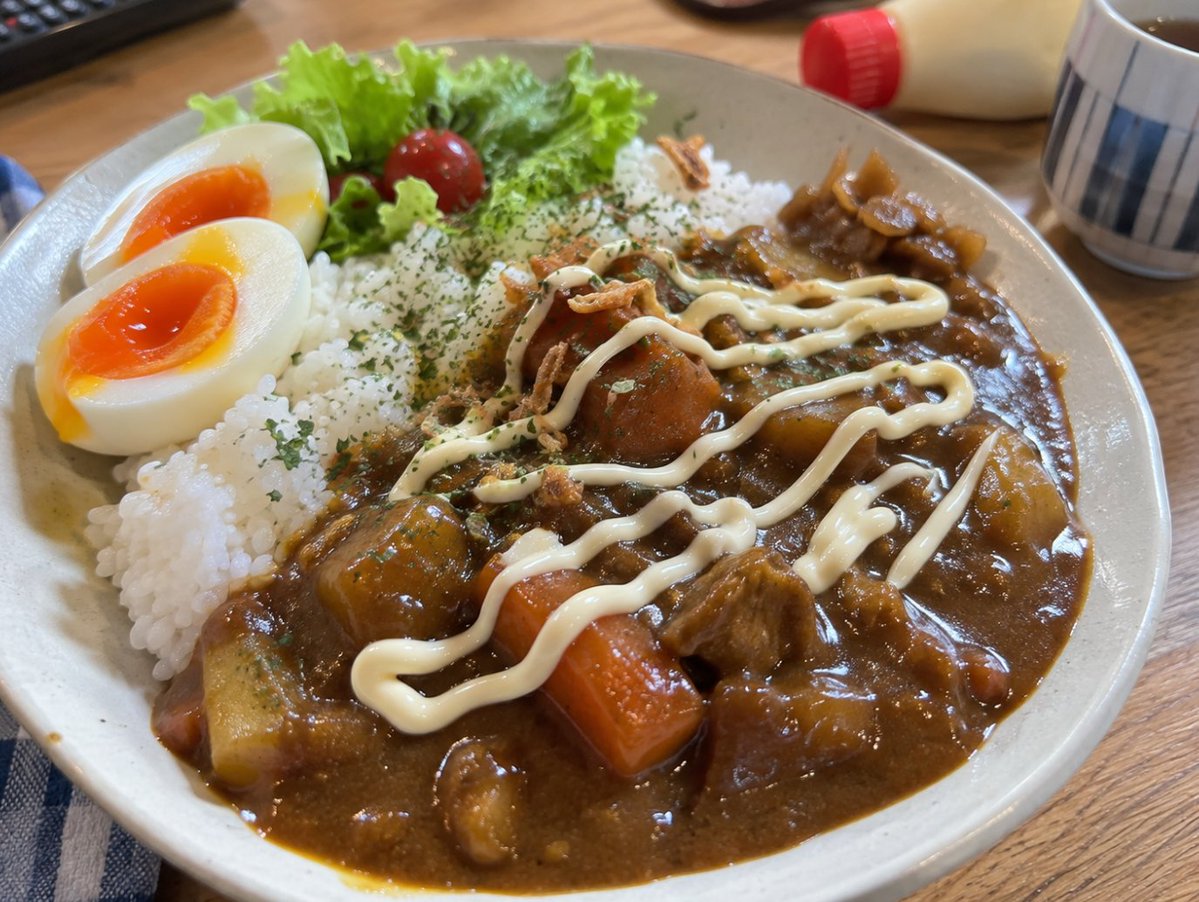 4309qwerty's tweet photo. 1億円もらえるが、一生 カレーにマヨネーズをかけてはいけない。

あなたならどうする？ https://t.co/gM6aLiRsiz