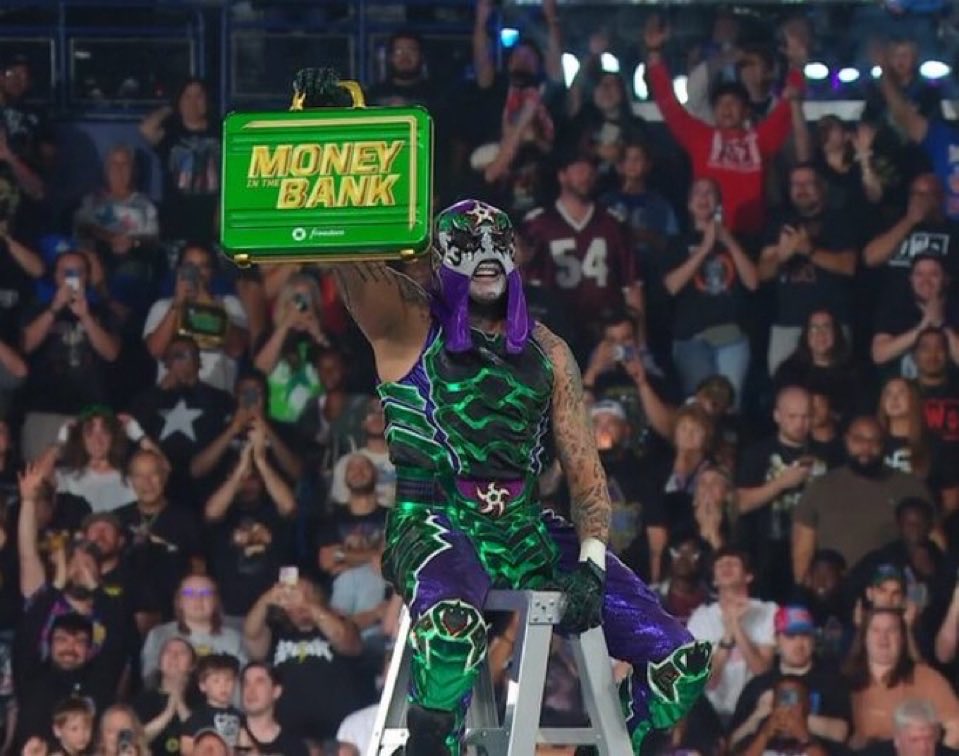 WeWantLAKnight's tweet photo. 🚨 PENTA IS YOUR 2026 MR MONEY IN THE BANK!! 

#MITB https://t.co/4Jn80ylhTr