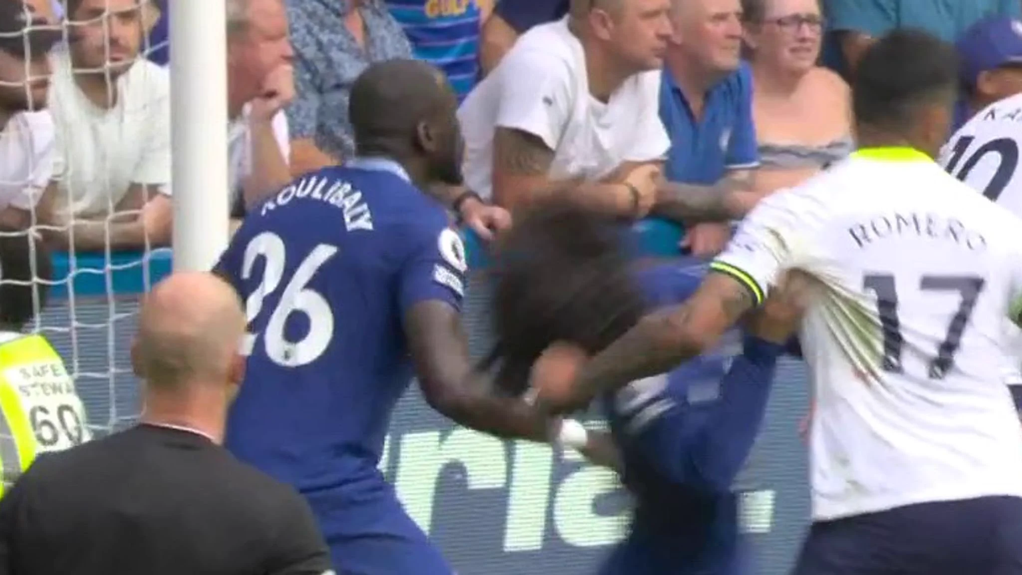 Rizky on X: "@anakrumahan___ @SeputarMadrid 2 ini ga red card, Romero ...
