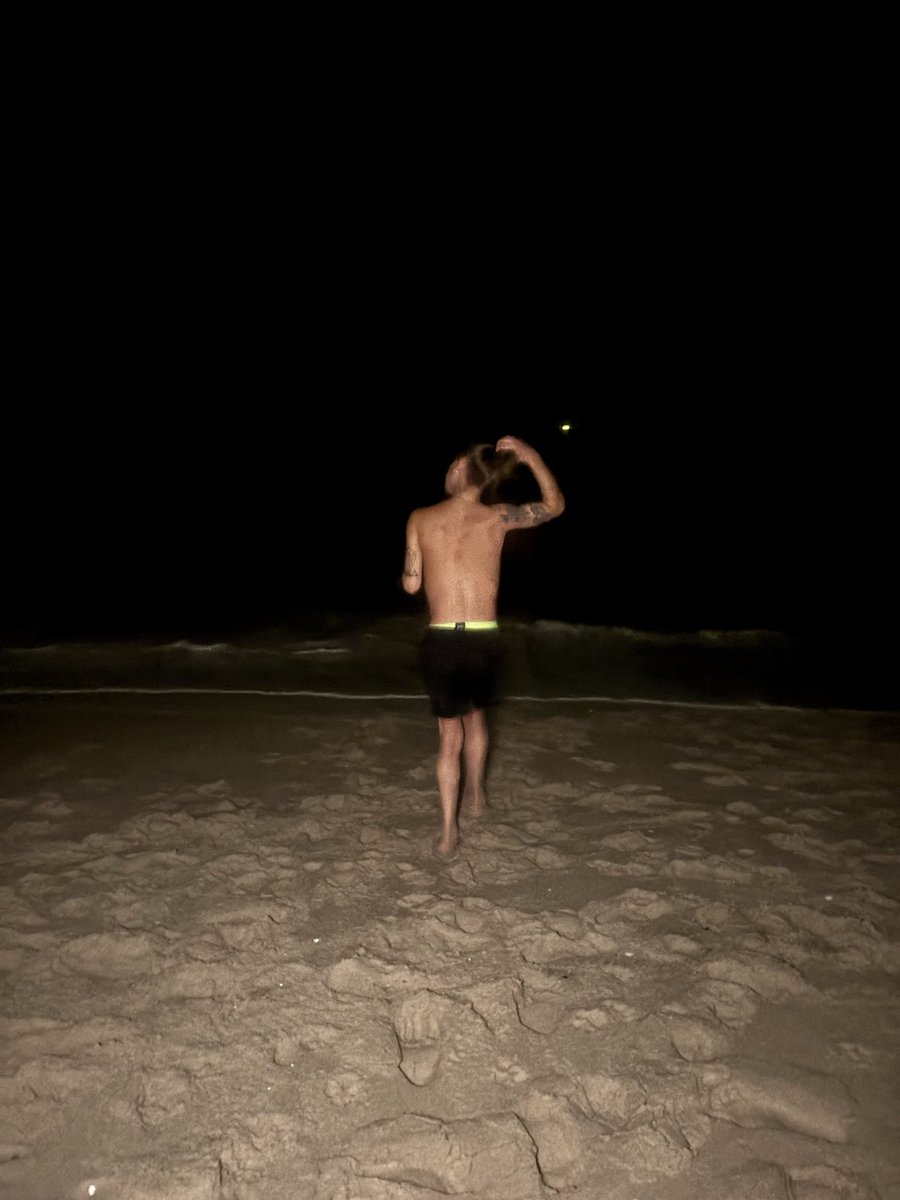 Gucci98420's tweet photo. HMU 😌👏🏽 from the 302 🤪👏🏽👌🏽 #mlm #rtrt #rt #gay #biboy #302boy #gayboy 
#single #hmu #fyp #bwc https://t.co/486EEHiIj1