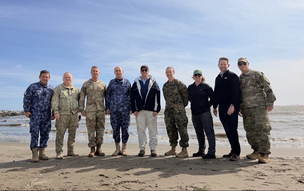 USAmbRO158's tweet photo. Hello from the eastern edge of Romania! The Danube Delta is incredible. Beyond its natural beauty, this region is vital to regional security. Together with our 🇷🇴 partners, we’re strengthening maritime capabilities to keep these waters safe and secure. #strongerTogether 🤝 https://t.co/NYCXB3vEpW