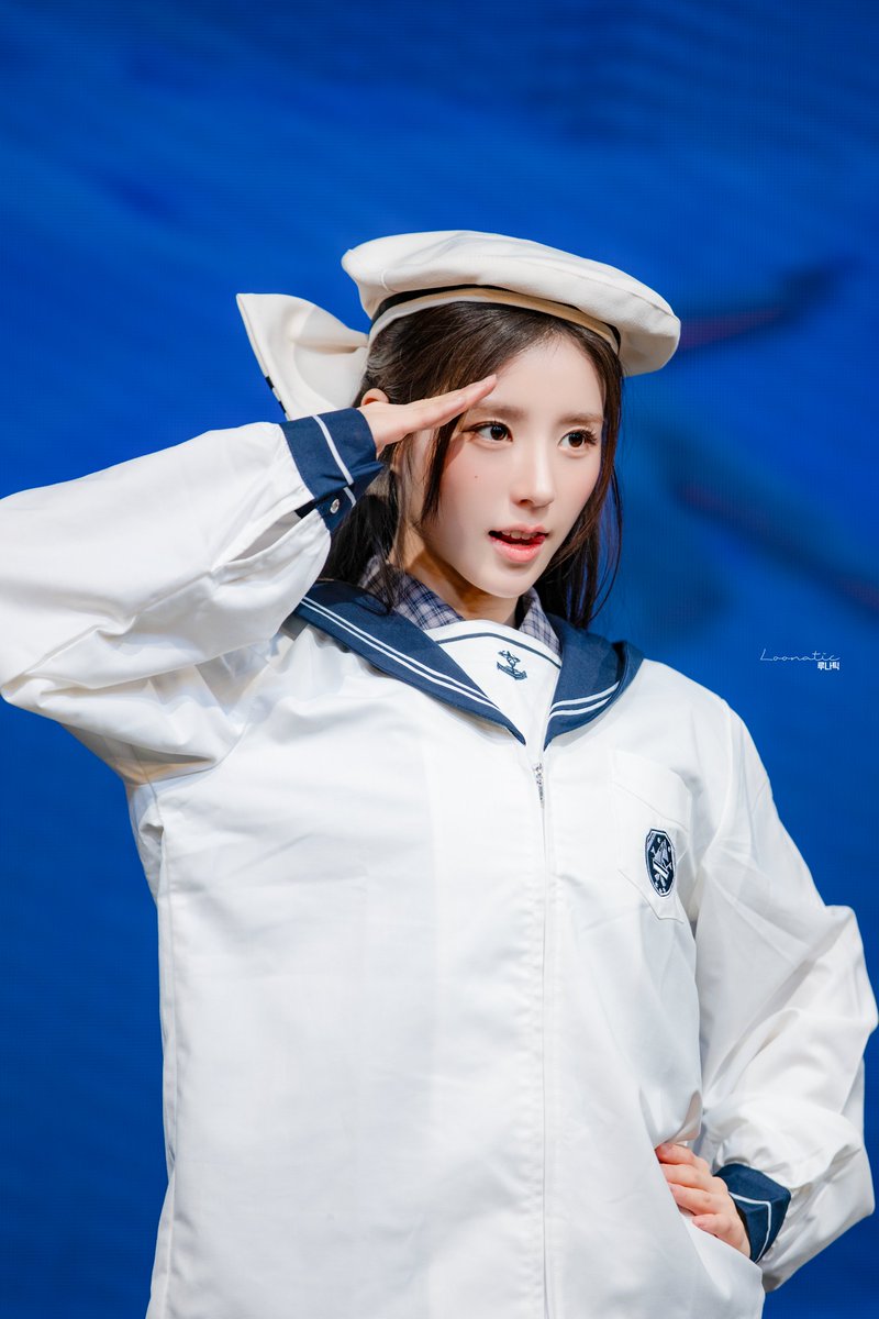 L00NATIC_'s tweet photo. 260830 #아르테미스 #희진 #ARTMS #Heejin https://t.co/rr1ZYvI2QI