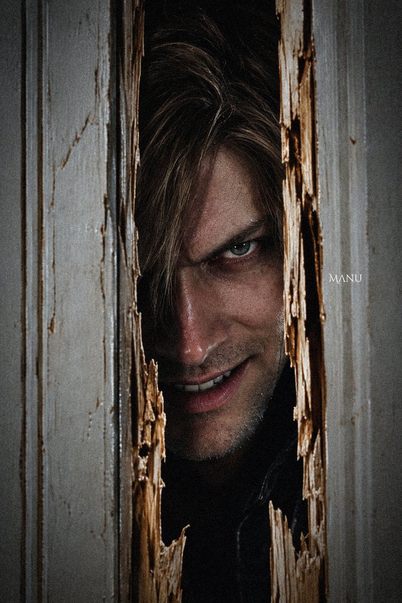 Manubiohazard's tweet photo. Here's Leon. 
 #ResidentEvil #LeonsKennedy #Re9 
#Rebhfun #biohazard #requiem #JackTorrance https://t.co/ksyfOy0itB